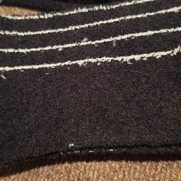 DISNEY BUNDLE OF 4 PAIRS OF NIGHTMARE BEFORE CHRISTMAS SOCKS FITS SHOE SIZE 4-10 - Picture 9 of 10